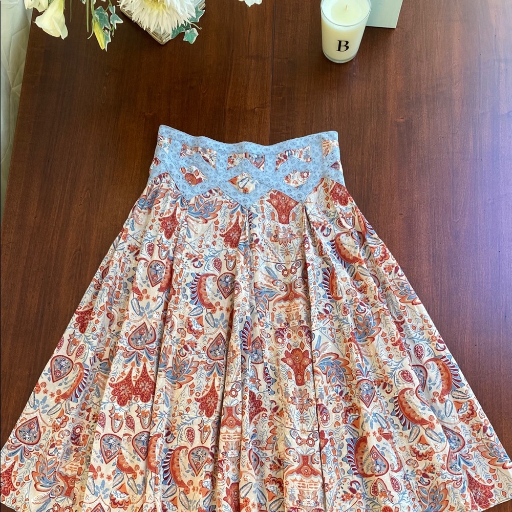 Jak & Peppar Floral Tea Length Skirt